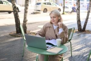 Can I work part-time while studying in Europe?