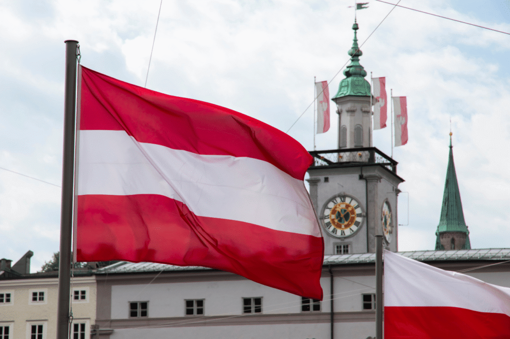 Austria’s 2026 Financial Thresholds: The Age-Based Proof of Funds Rule
