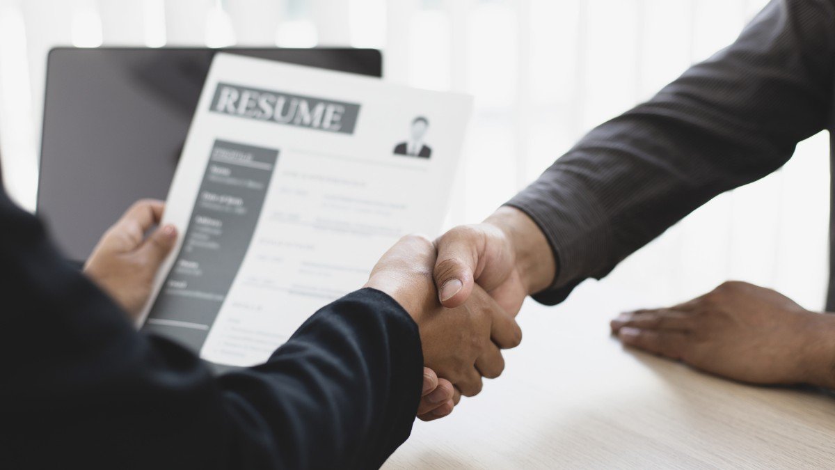 shakehand deal fixing
