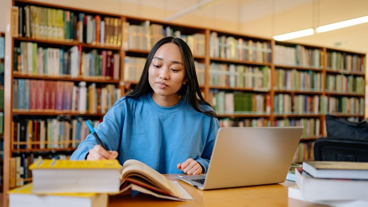 study for scholarships